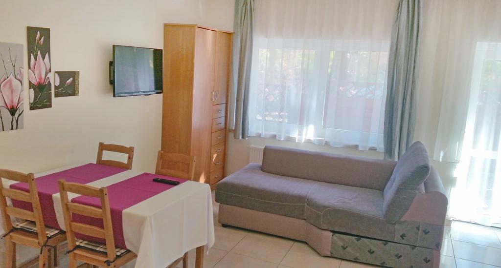 Apartamenty I Pokoje Przy Parku Еленя-Гура Номер фото