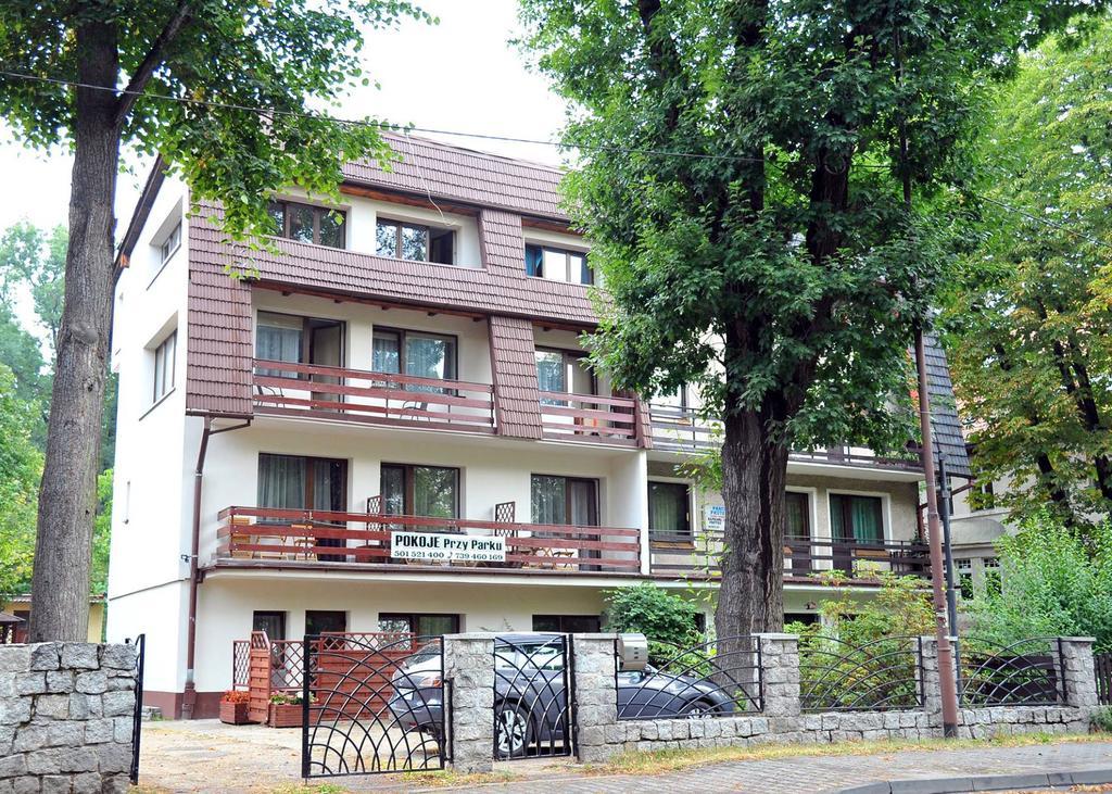 Apartamenty I Pokoje Przy Parku Еленя-Гура Номер фото