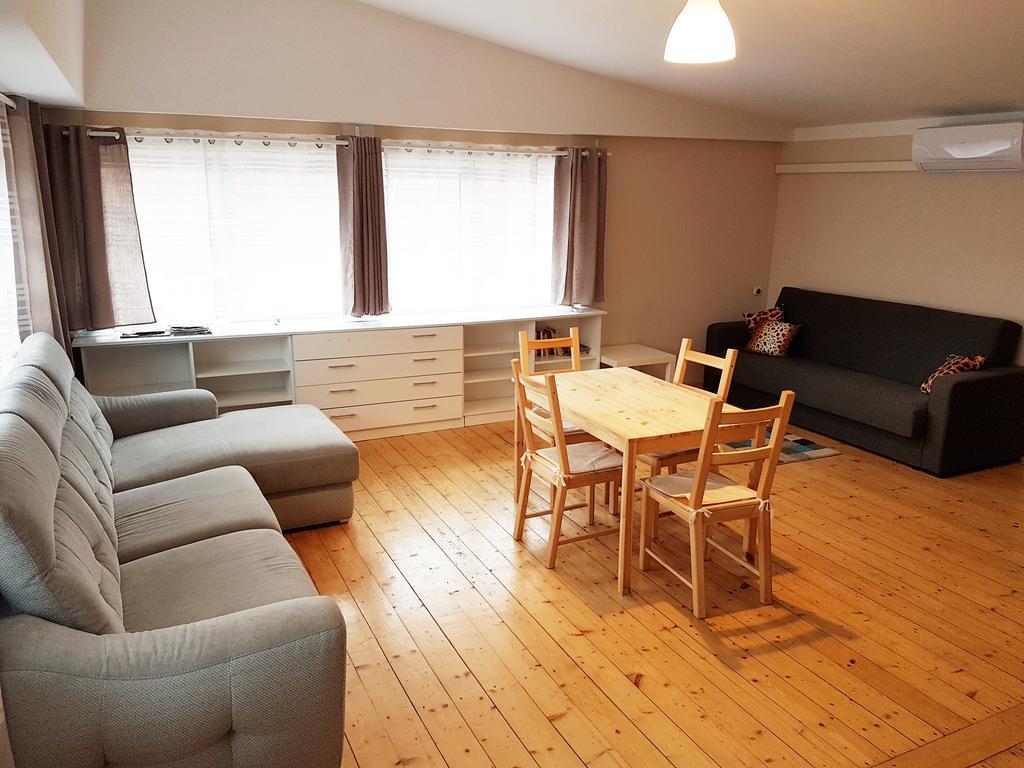 Apartamenty I Pokoje Przy Parku Еленя-Гура Экстерьер фото